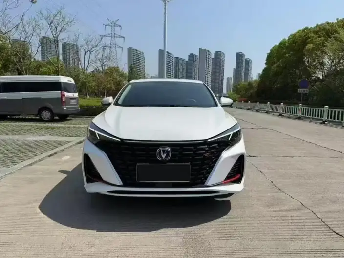 Changan Eado 2023 Model PLUS Changxiang Edition Blue whale NE 1.4T GDI DCT Noble Model – фото 2