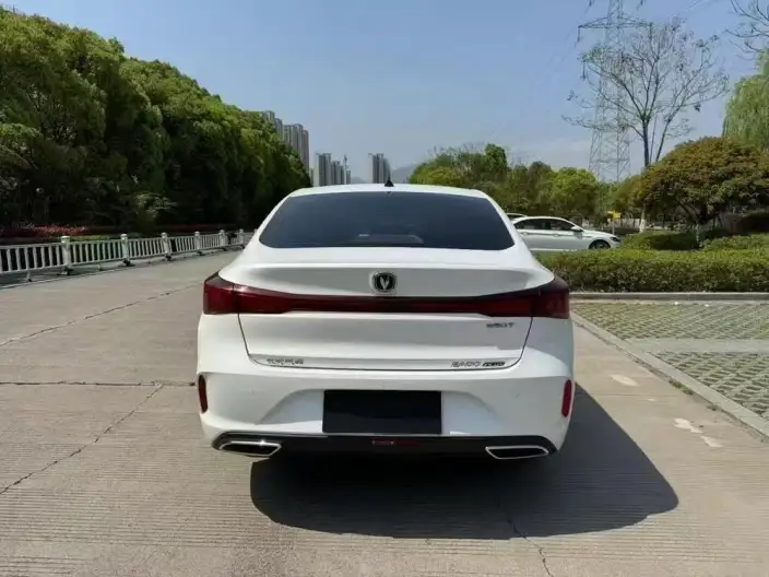 Changan Eado 2023 Model PLUS Changxiang Edition Blue whale NE 1.4T GDI DCT Noble Model – фото 5