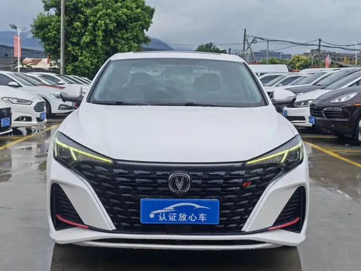 Changan Eado 2022 Model PLUS Blue whale NE 1.4T GDI DCT Noble Model – фото 2