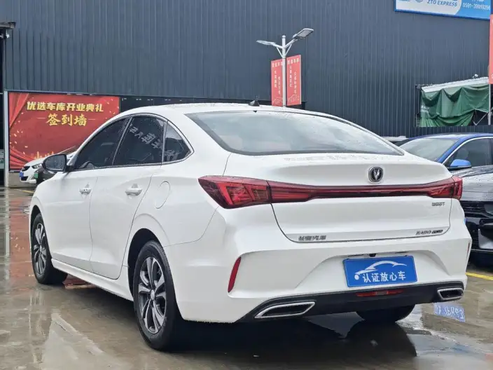 Changan Eado 2022 Model PLUS Blue whale NE 1.4T GDI DCT Noble Model – фото 4