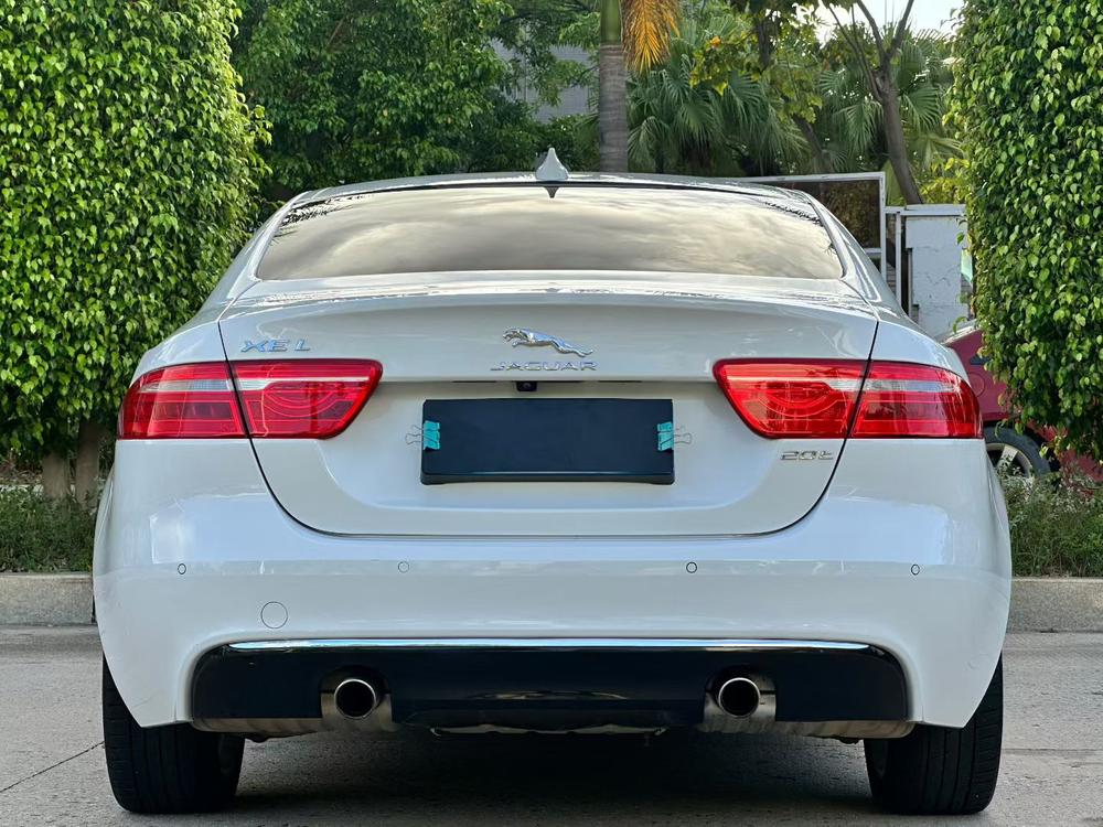 Jaguar XE L Модель 2019 года 2.0T 200PS Exclusive Edition – фото 4