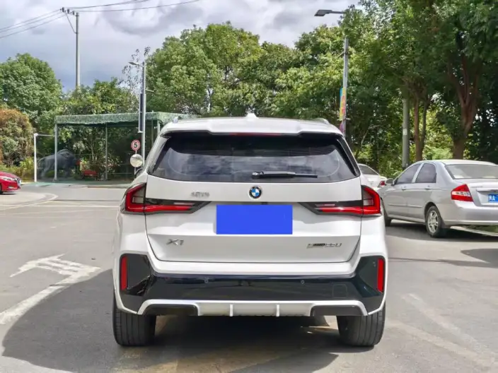 BMW X1 2025 Model sDrive25Li M Sports Set – фото 5