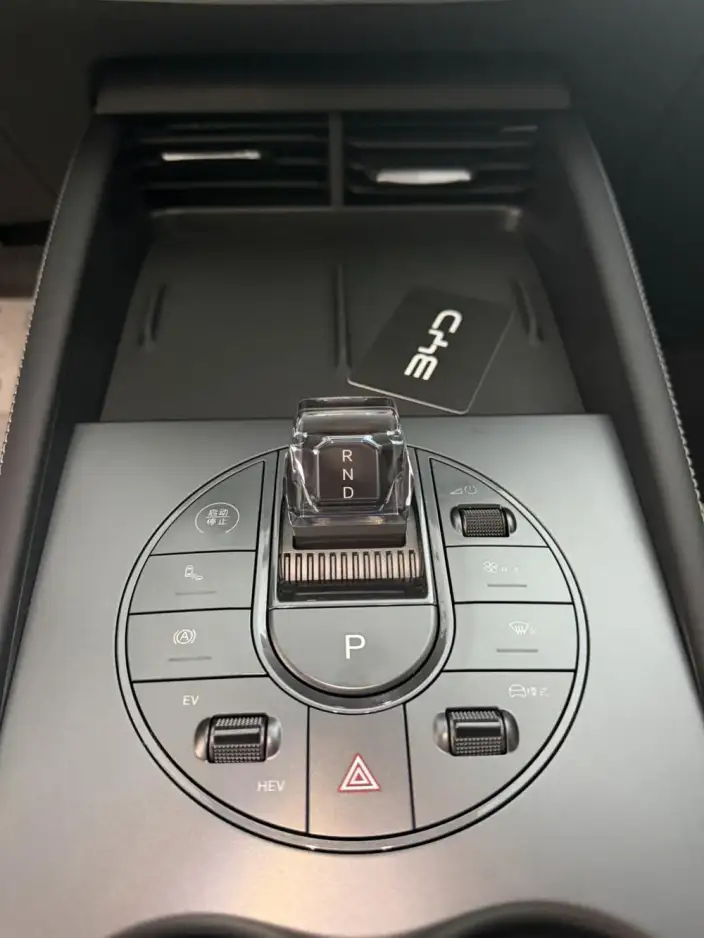 BYD Seal 06 DM 2024 Model DM-i 120KM Exclusive Model – фото 8