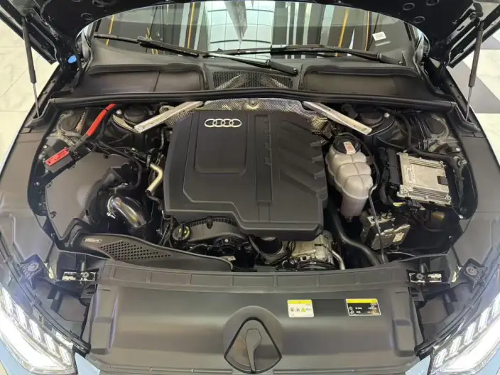 Audi A4 L 2024 Model 40 TFSI Luxury Dynamic Model – фото 7