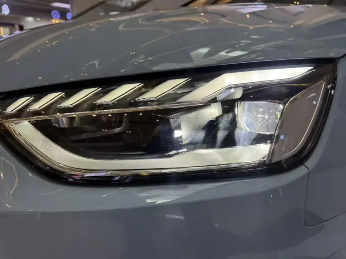 Audi A4 L 2024 Model 40 TFSI Luxury Dynamic Model – фото 8