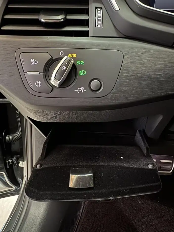 Audi A4 L 2024 Model 40 TFSI Luxury Dynamic Model – фото 10