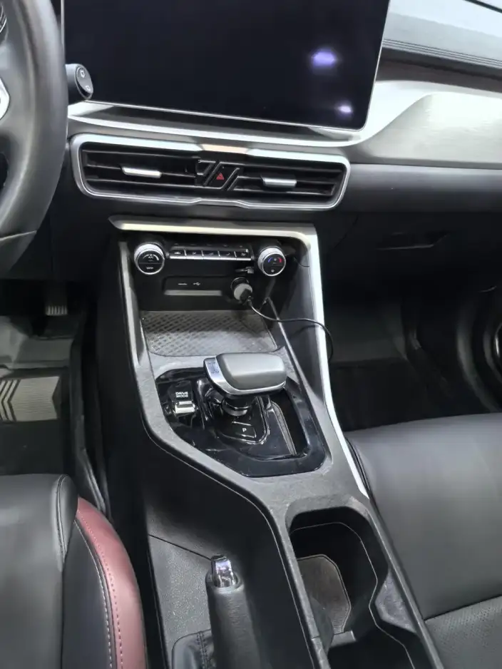 Geely Binyue 2023 Model 1.5T DCT Platinum edition – фото 6