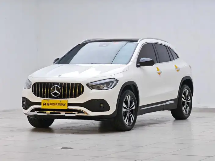 Mercedes-Benz GLA 2022 Model GLA 220 – фото 1