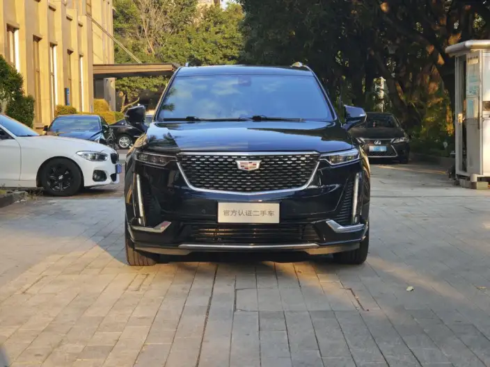 Cadillac XT6 2022 Model 2.0T VI seat 4WD Luxury Model