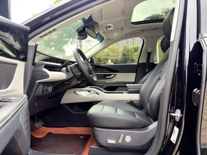 Nautilus 2023 Model 2.0T 4WD Exclusive Edition – фото 8