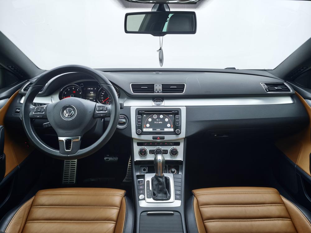 Volkswagen CC 2016 модификация 2.0TSI Luxury – фото 13