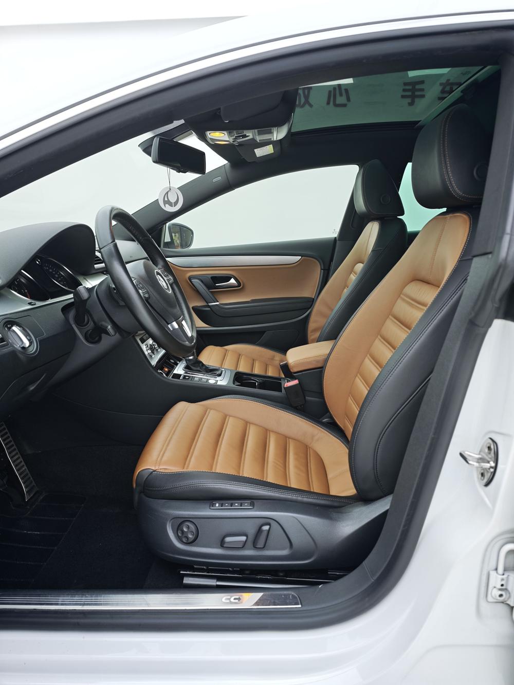 Volkswagen CC 2016 модификация 2.0TSI Luxury – фото 18