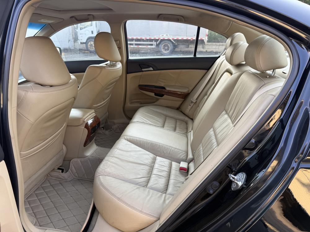 Honda Accord 2011 2.4L EX Navi – фото 10