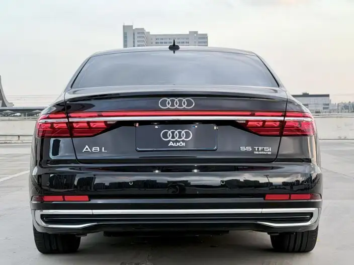 Audi A8 2023 Model A8L 55 TFSI quattro Flagship Model – фото 5