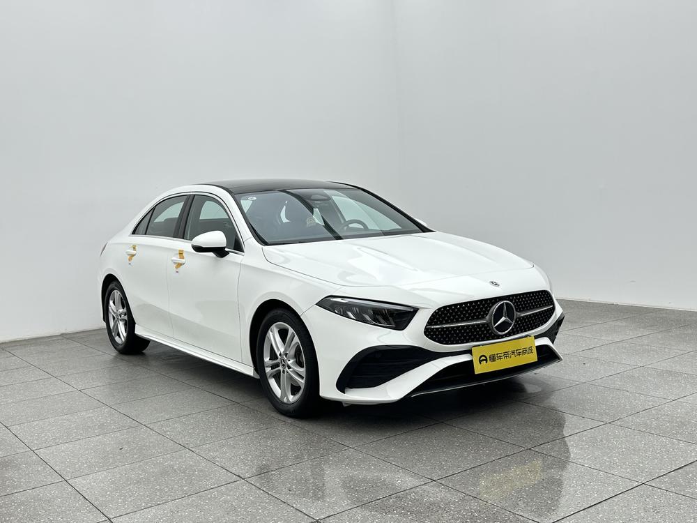 Mercedes-Benz A-class 2024 A 180 L – фото 3