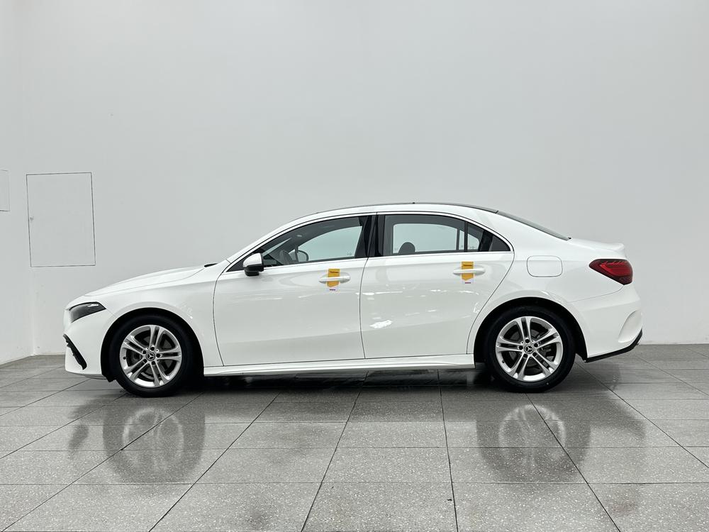 Mercedes-Benz A-class 2024 A 180 L – фото 4