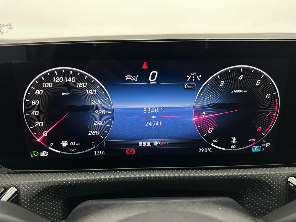 Mercedes-Benz A-class 2024 A 180 L – фото 15