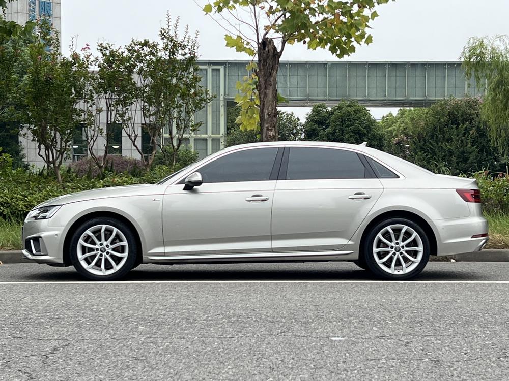 Audi A4L 2019 40 TFSI Style China VI – фото 3