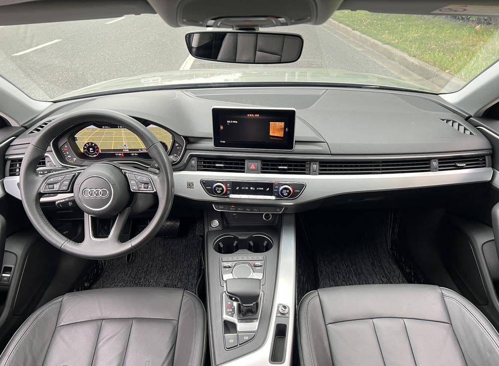 Audi A4L 2019 40 TFSI Style China VI – фото 12