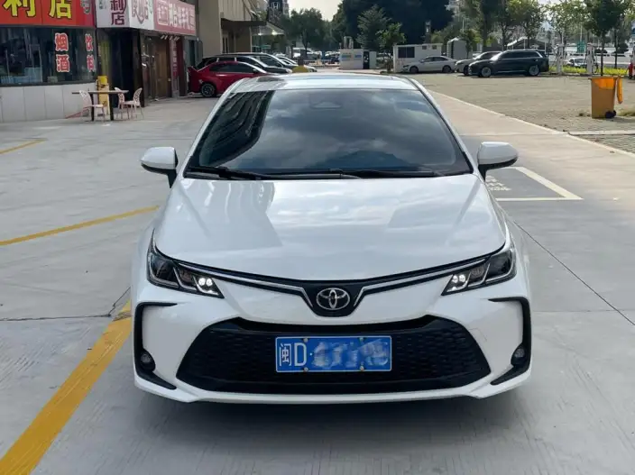 Toyota Corolla 2024 Model Intelligent Hybrid 1.8L E-CVT Elite Edition – фото 2
