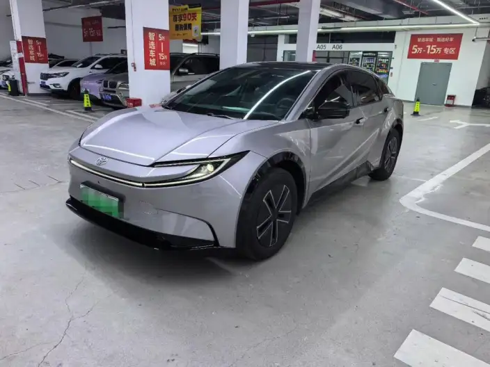 TOYOTA bZ5 2027 Model 550 PRO – фото 1