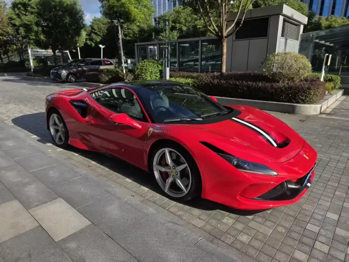 Ferrari F8 2019 Model Tributo 3.9T V8