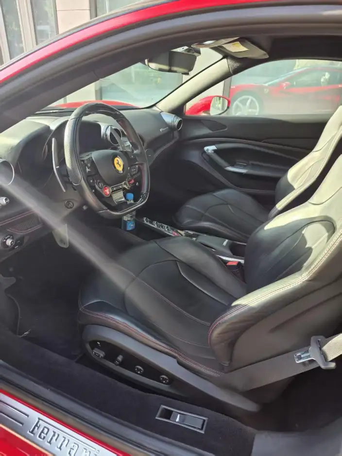 Ferrari F8 2019 Model Tributo 3.9T V8 – фото 8