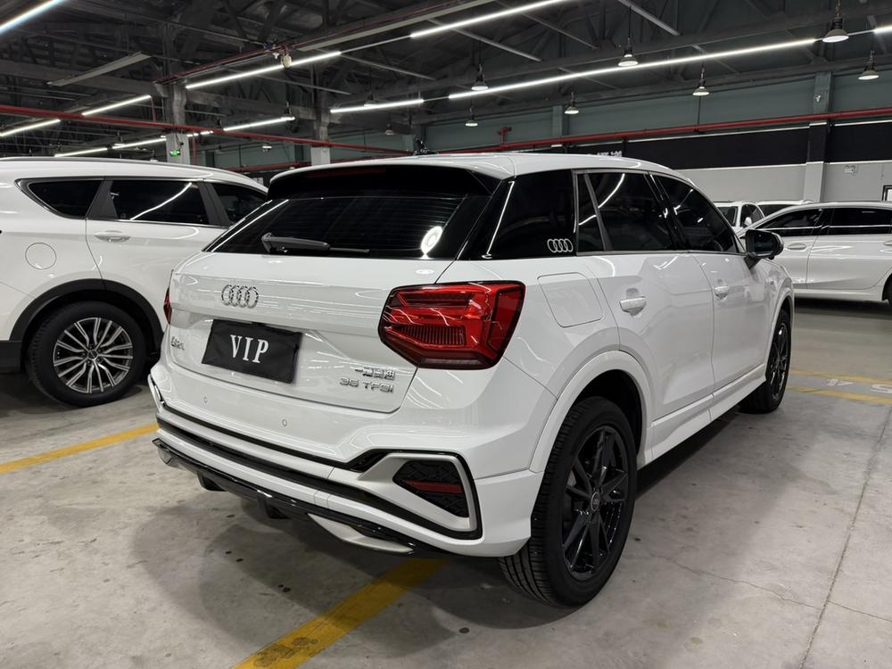 Audi Q2L 2022 35 TFSI Entry Dynamic – фото 6