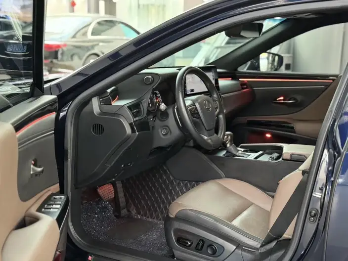 Lexus ES 2022 Model 300h Superior Edition – фото 8