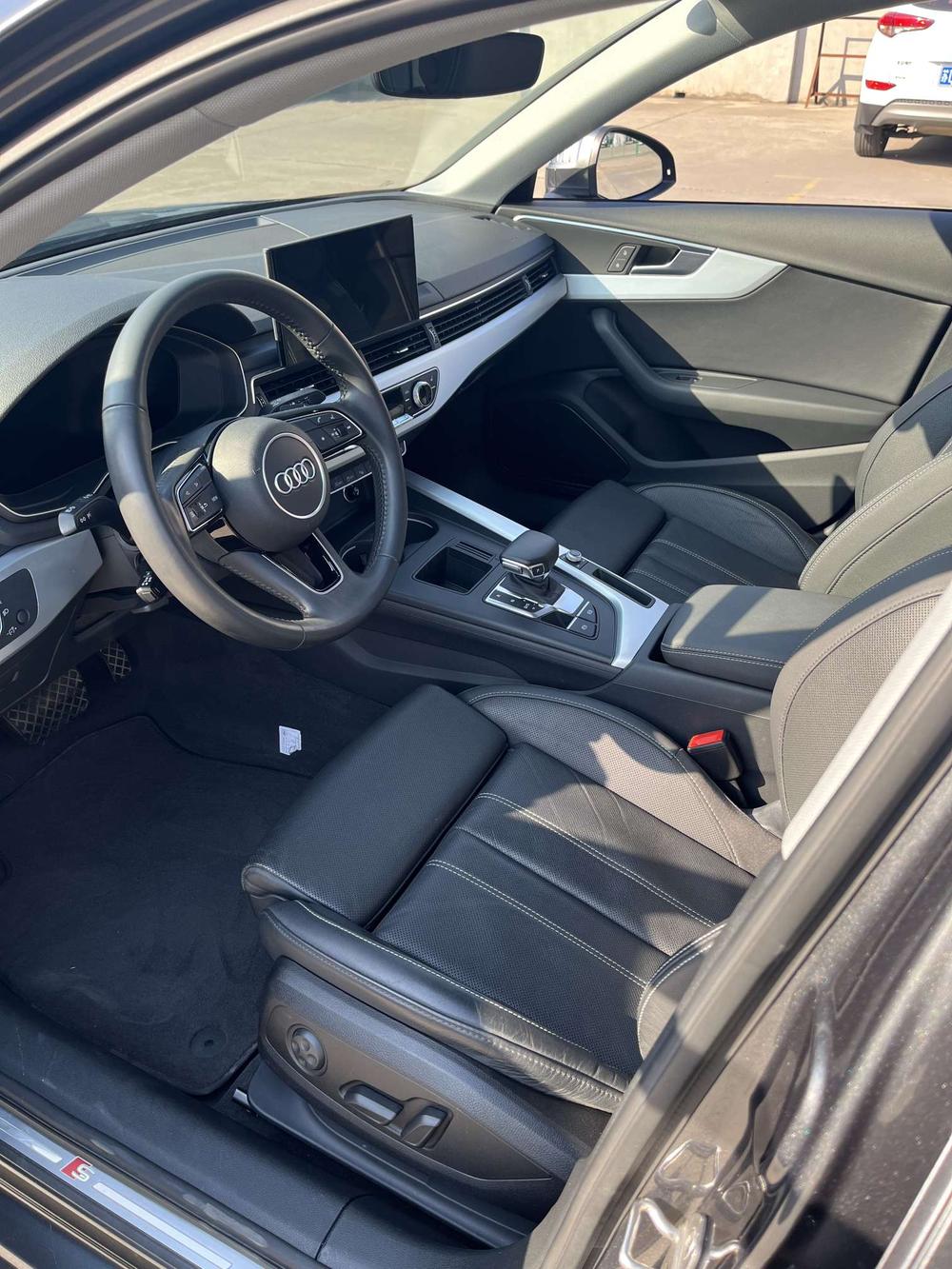 Audi A4L 2020 40 TFSI Luxury Sport – фото 12
