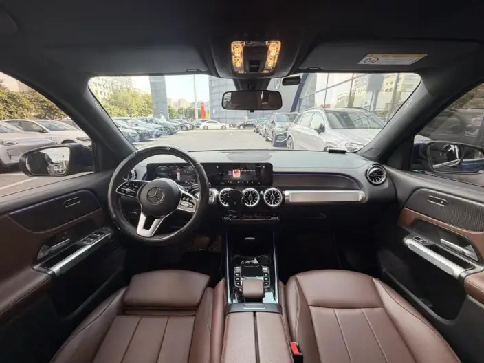 Mercedes-Benz GLB 2022 Model GLB 220 Fashion Model – фото 4