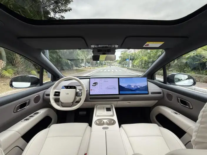Li Auto i6 2025 Model 2WD Standard Edition – фото 8