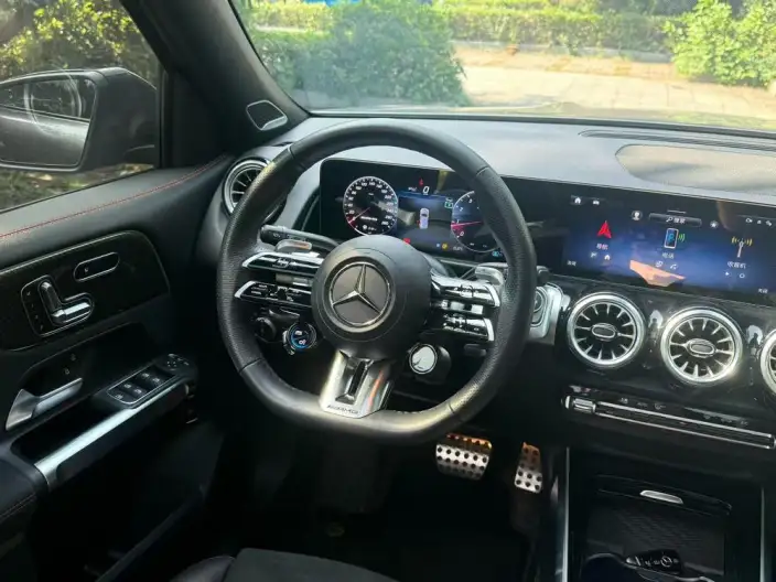Mercedes-Benz GLB AMG 2024 Model AMG GLB 35 4MATIC – фото 7