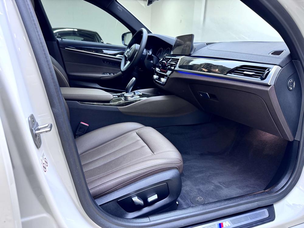 BMW 5 Series Модель 2019 года 525Li M Sports Set – фото 9