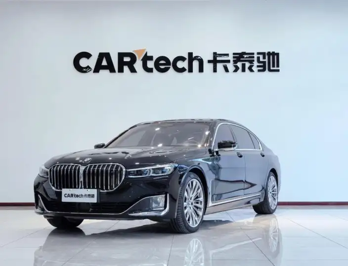 BMW 7 Series 2019 Model M760Li xDrive V12 Luxury Set – фото 1