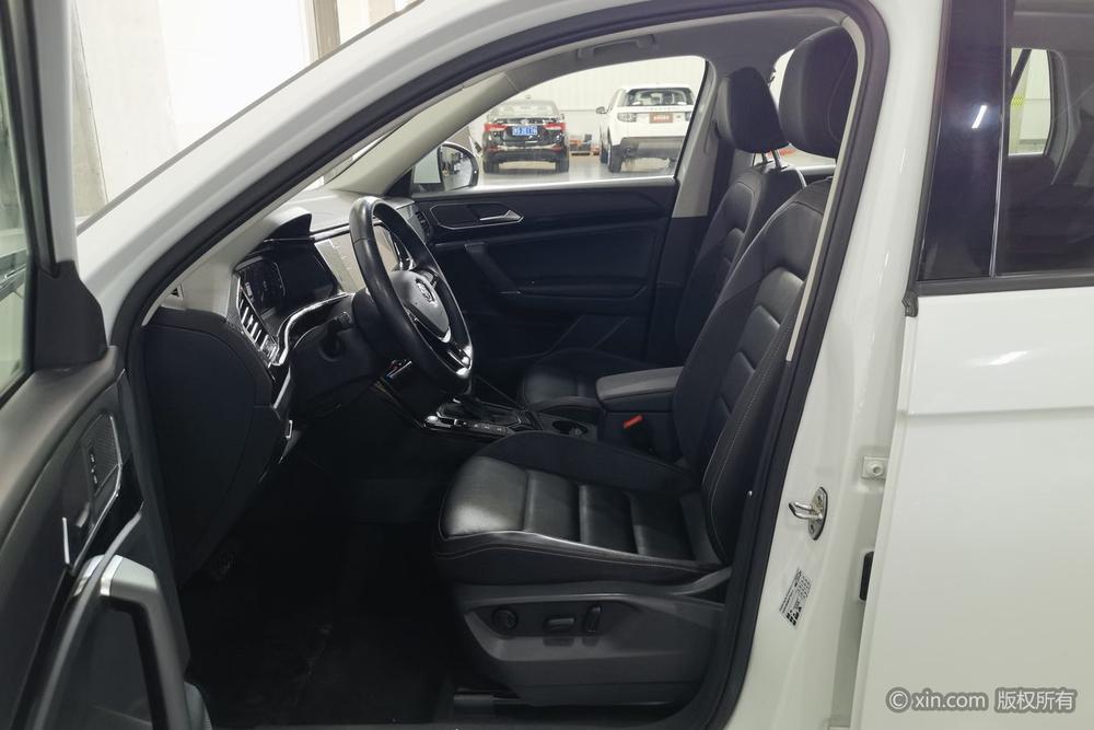 Volkswagen Tayron 2020 330TSI Luxury Connected – фото 17