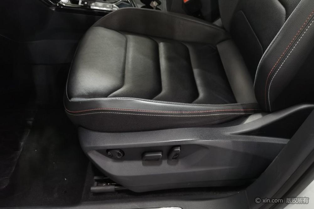 Volkswagen Tayron 2020 330TSI Luxury Connected – фото 18