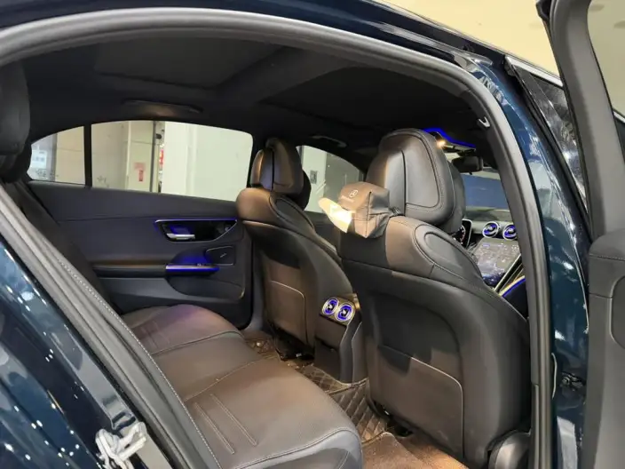 Mercedes-Benz C-Class 2023 Model C 260 L Sports Edition – фото 8