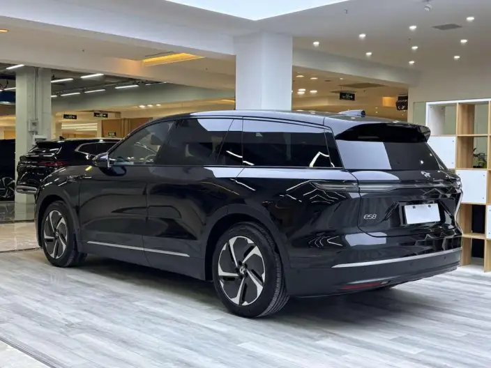 NIO ES8 2024 Model 75kWh – фото 3