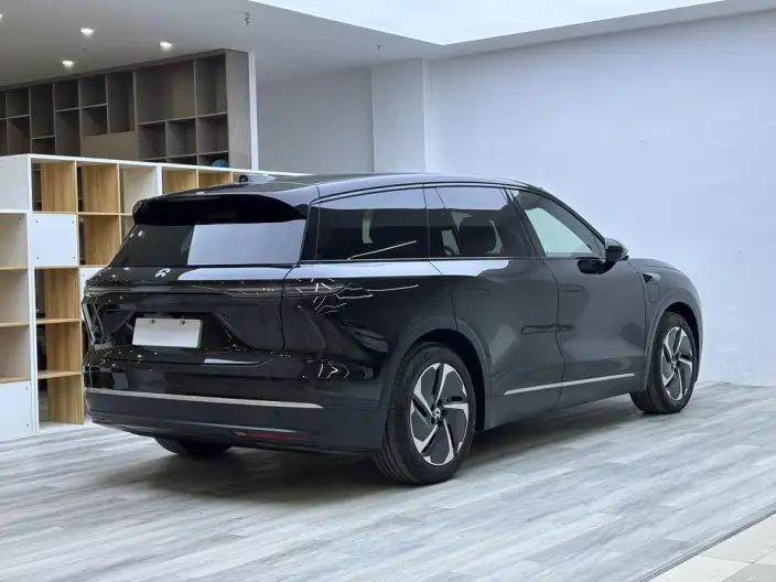 NIO ES8 2024 Model 75kWh – фото 5
