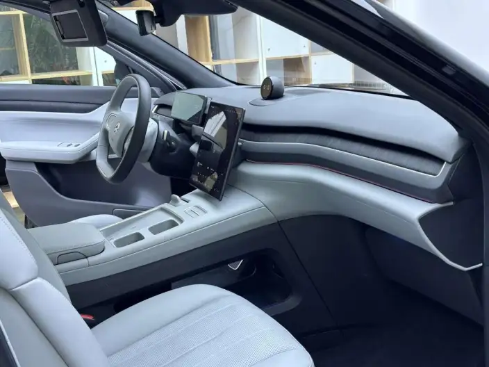 NIO ES8 2024 Model 75kWh – фото 9