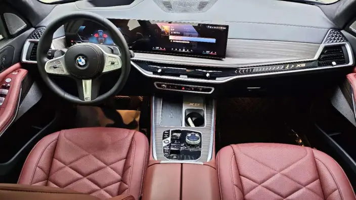 BMW X5 2023 Model xDrive40Li M Sports Set – фото 8