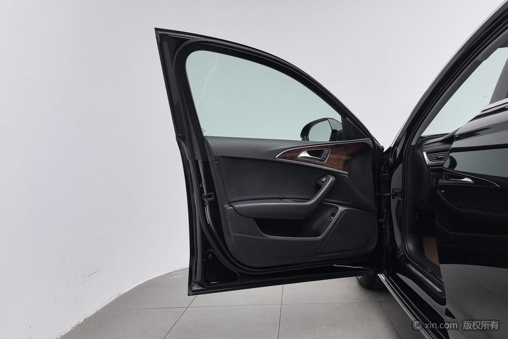 Audi A6L 2016 модификация 30 FSI Comfort – фото 21