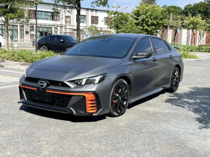 Emzoom 2022 Model 270T J16 R-Style Track Edition