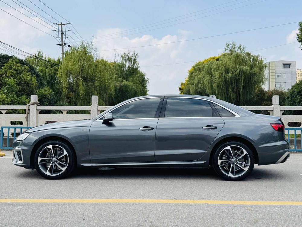 Audi A4L 2021 40 TFSI Life Enjoyment – фото 4