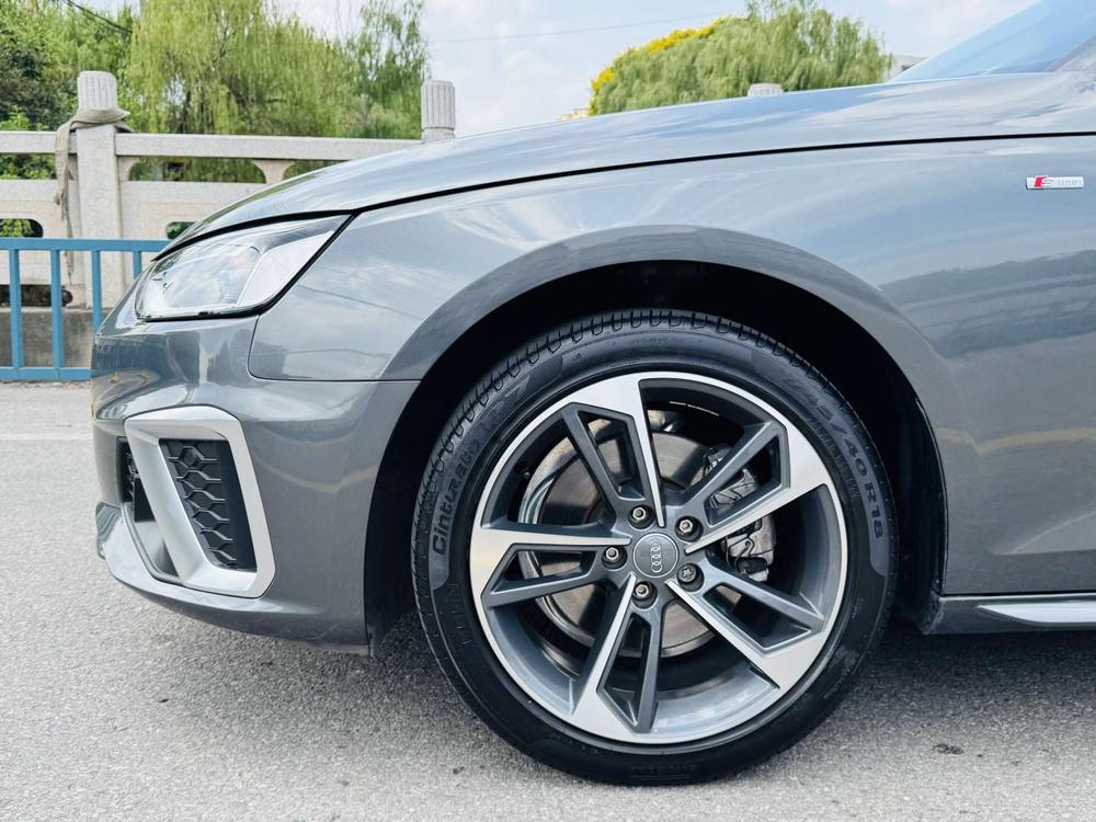 Audi A4L 2021 40 TFSI Life Enjoyment – фото 9