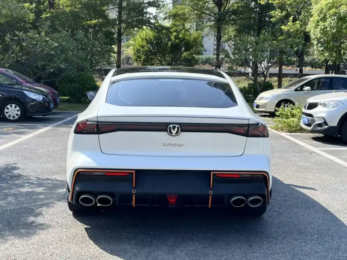 Changan UNI-V 2022 Model 1.5T Sports Edition – фото 5