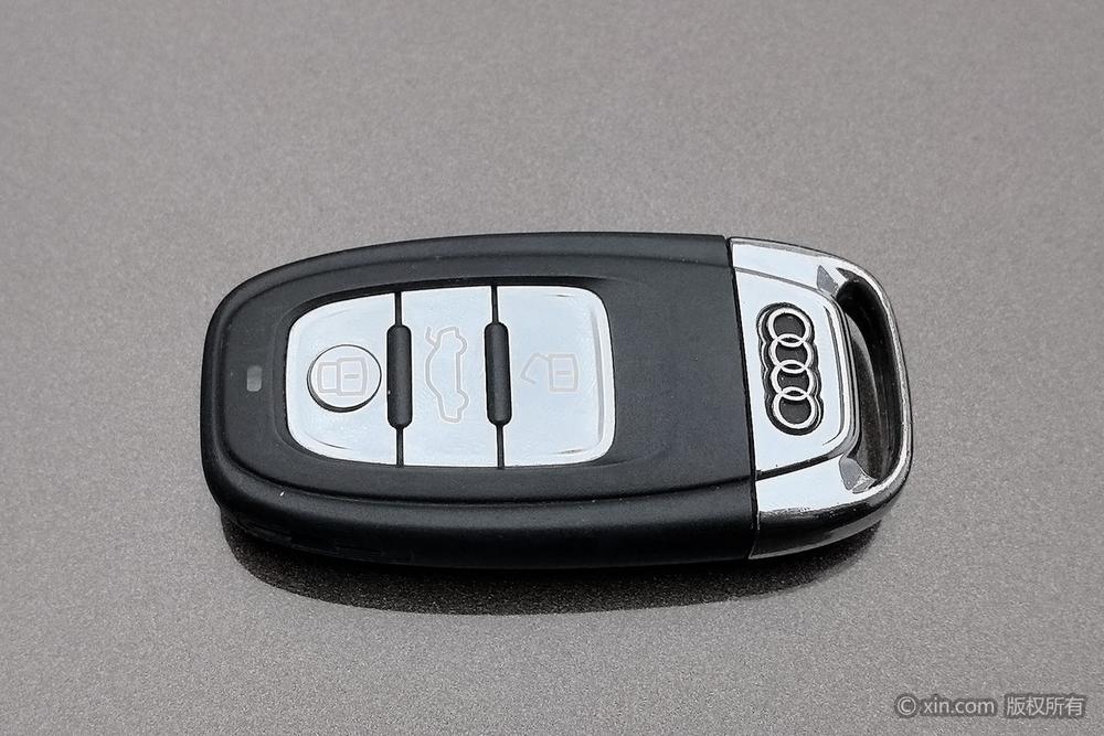 Audi Q5 2013 40 TFSI Technology – фото 6