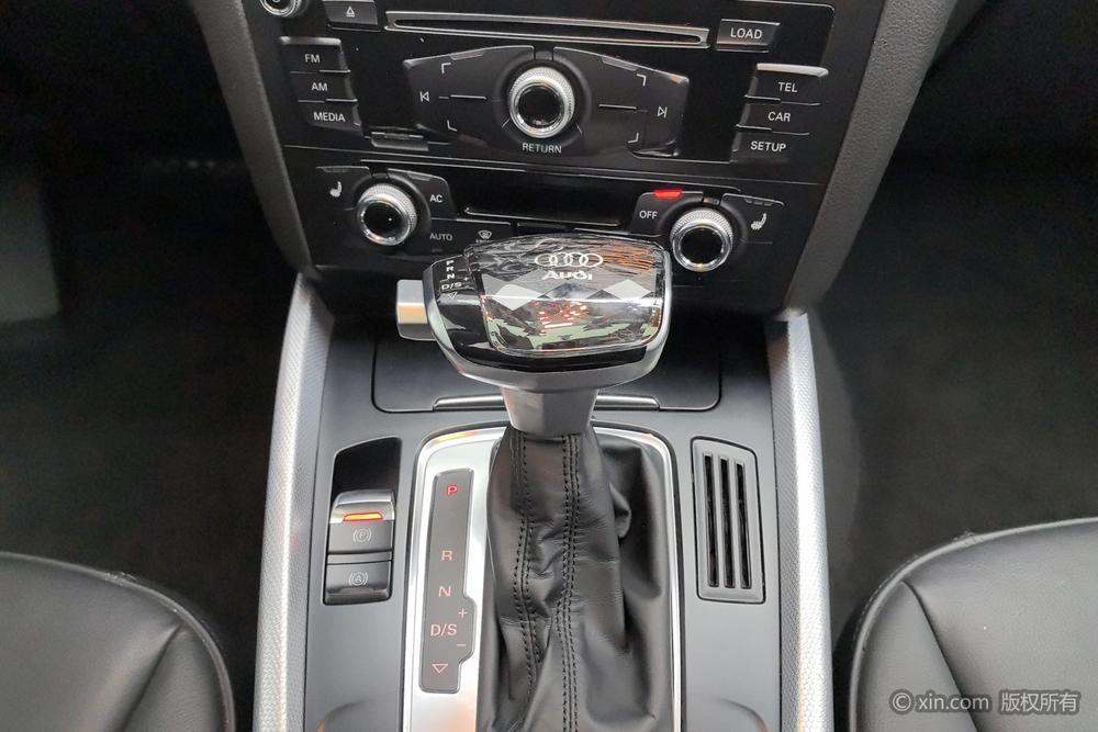 Audi Q5 2013 40 TFSI Technology – фото 15