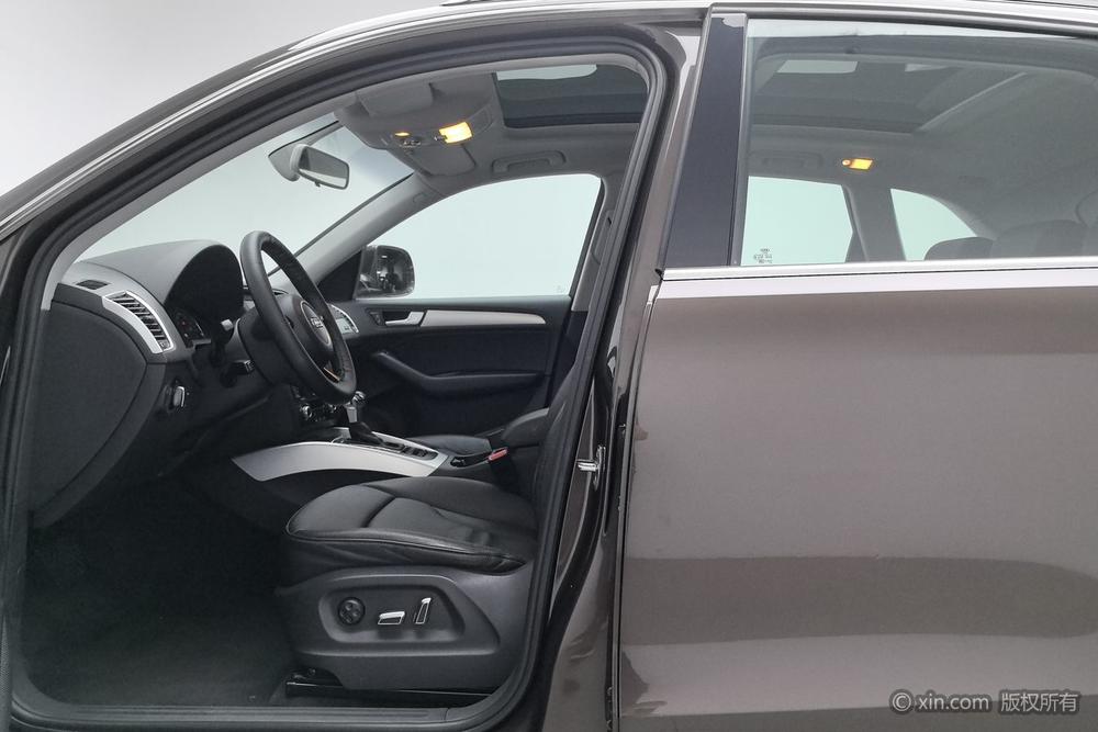 Audi Q5 2013 40 TFSI Technology – фото 17